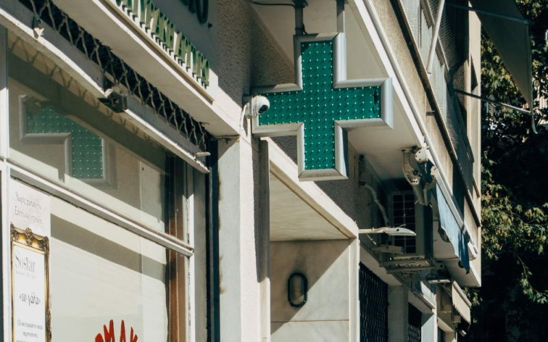 Cession d'Officine de Pharmacie → un fonds de commerce particulier
